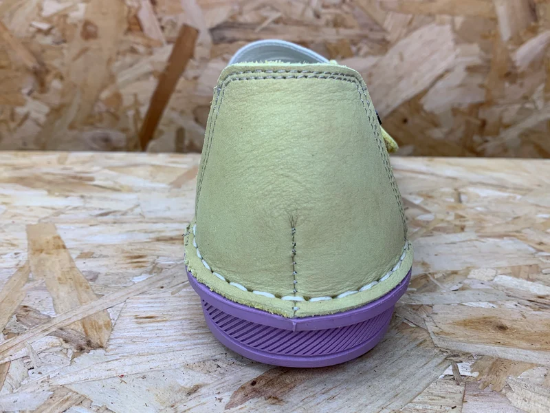 On Foot Leder-Flats für Damen - Gelb