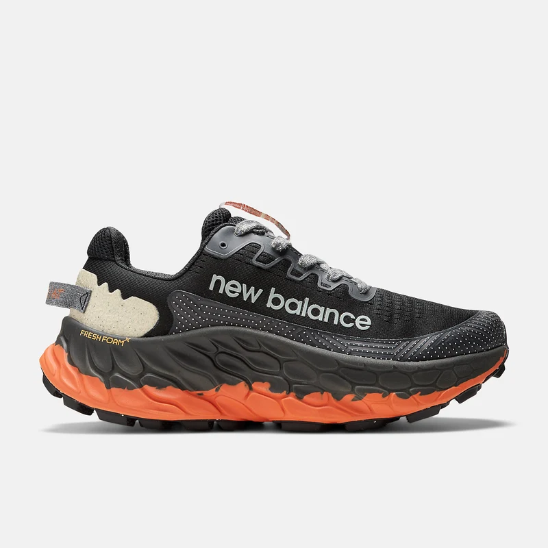 New Balance Herren Fresh Foam X More Trail v3 Trainer – Schwarz / Cayenne