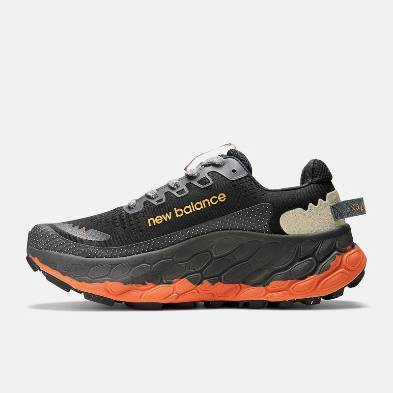 New Balance Herren Fresh Foam X More Trail v3 Trainer – Schwarz / Cayenne