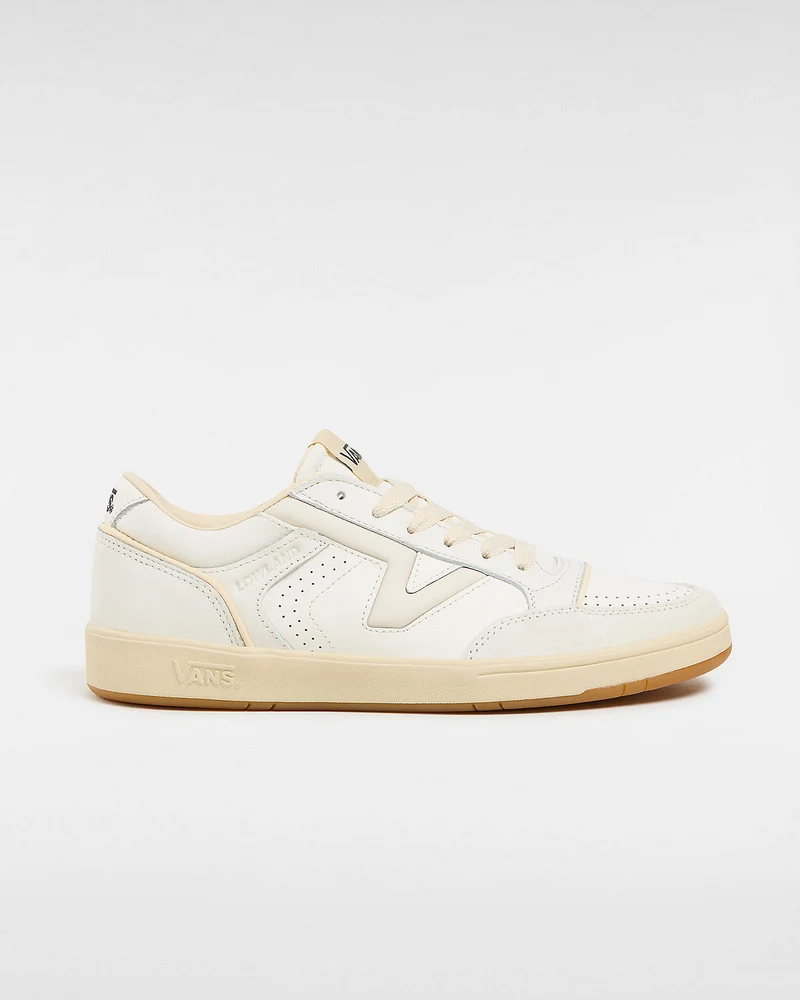 VANS Unisex Lowland Comfycush JMP R Trainer – Weiß