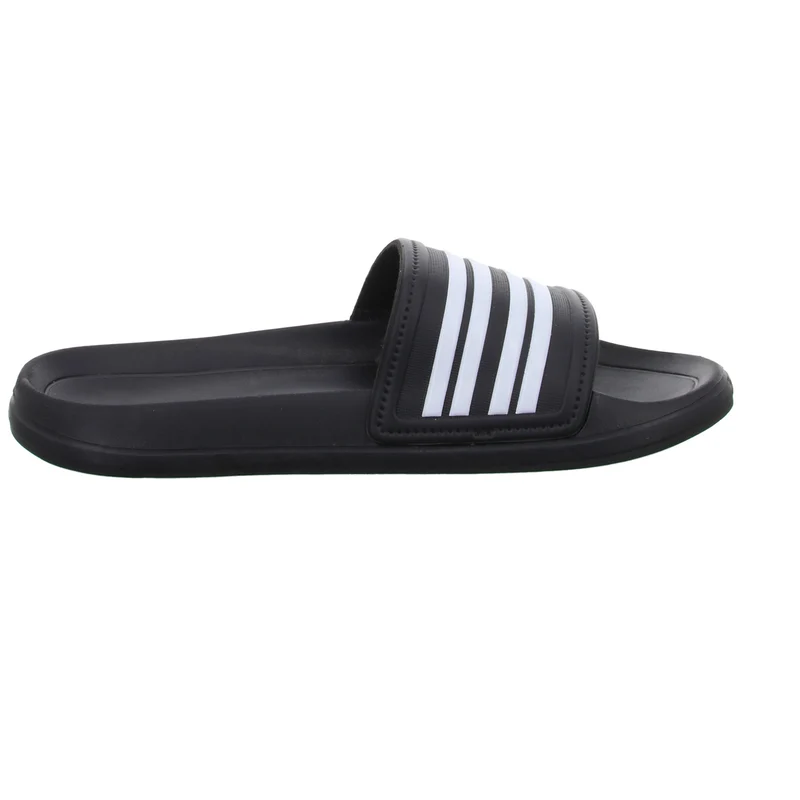 Sneakers Badelatsche
