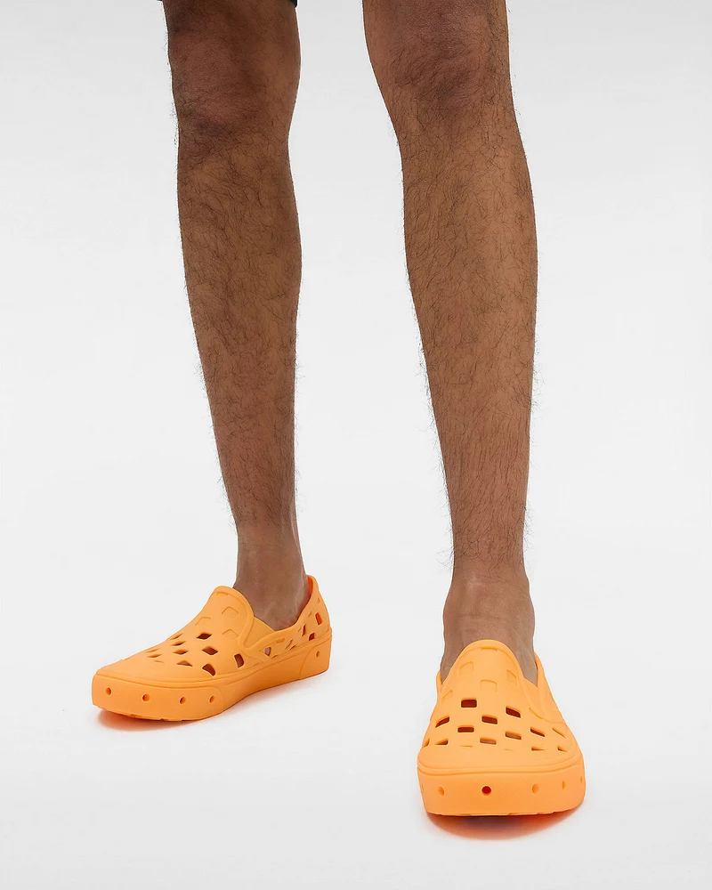 VANS Unisex TRK Slip On Slide – Orange
