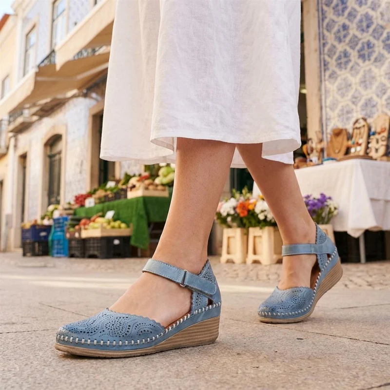 Casual Leather Touch Fasten Mary Janes - METIN41008 / 327 207 - Denim Blue