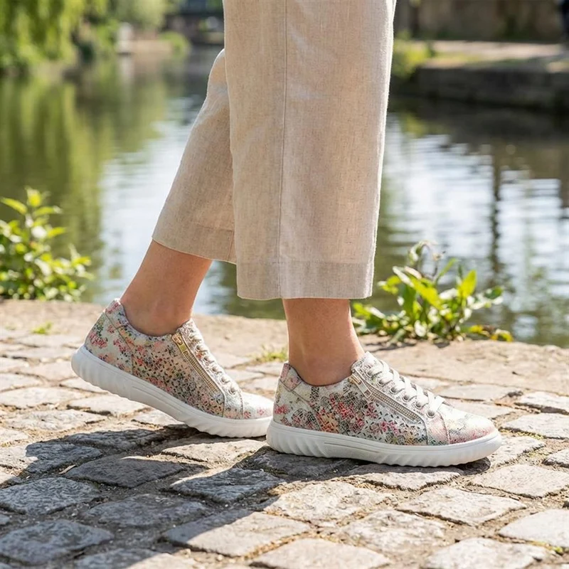 Casual Breathable Zip Trainers - WBINS43091 / 329 174 - Floral