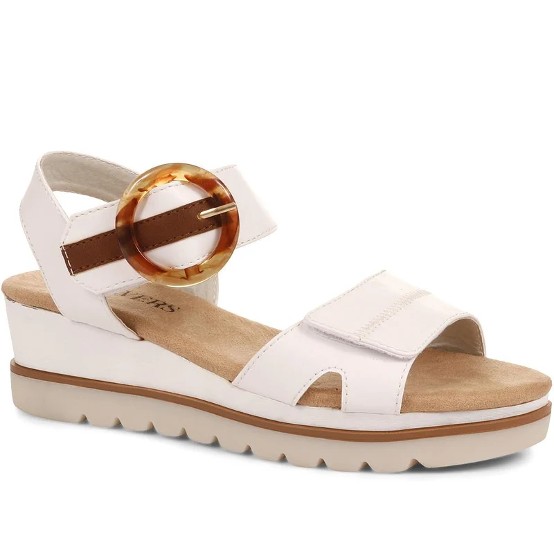 Comfortable Wedge Heel Sandals - WBINS35128 / 321 724 - White