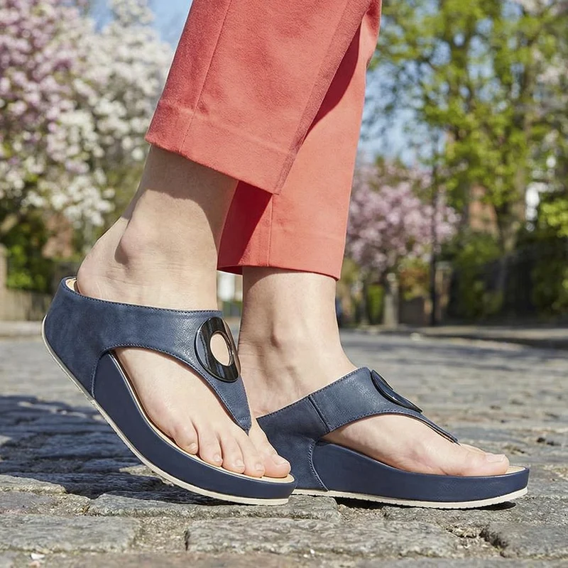 Metallic Toe Post Sandals - BELBAIZH29037 / 315 770 - Navy