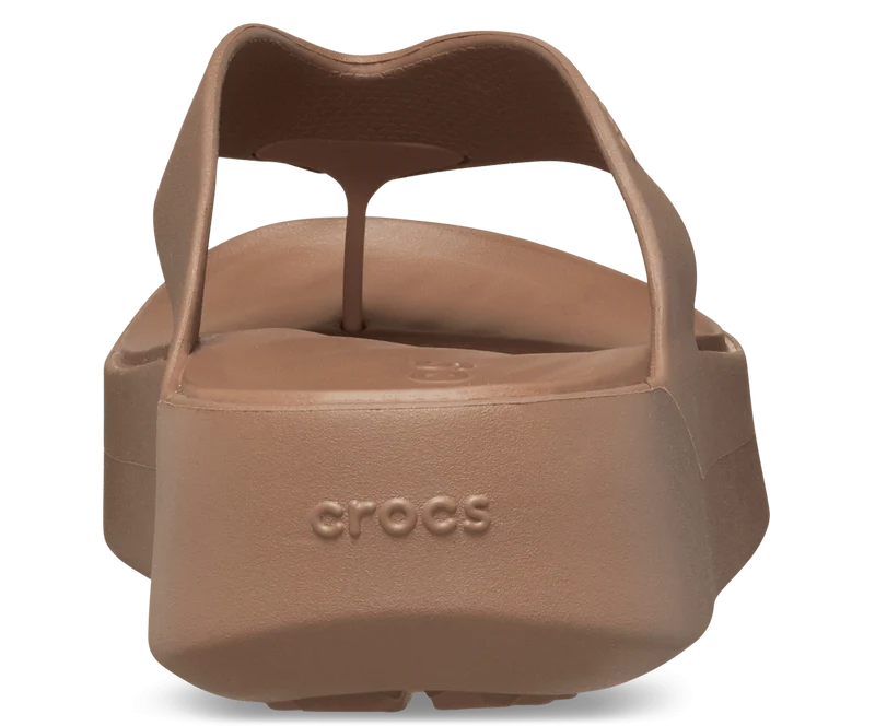 Crocs Unisex Getaway Plateau Flip Flop - Latte