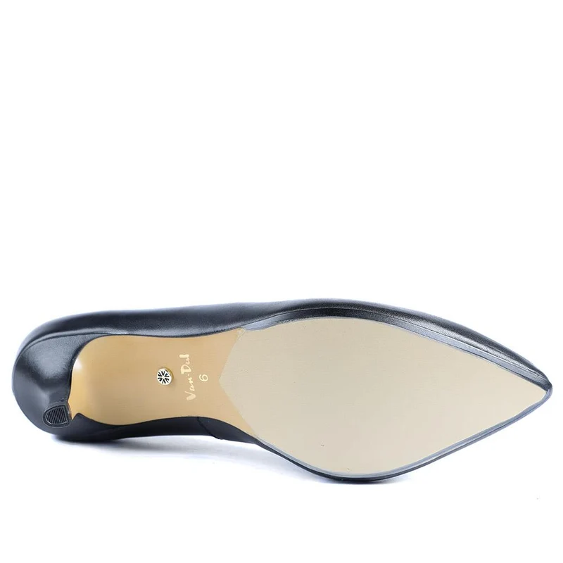 Van Dal Alexis Wide Fit Leather Court Shoes - GUP42507 / 328 845 - Black Leather