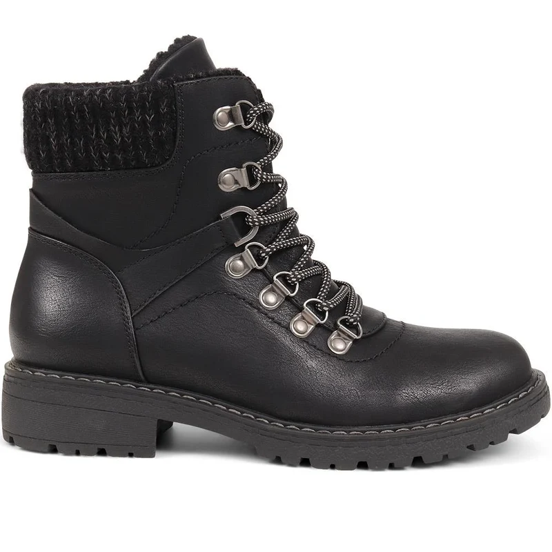 Lace-Up Ankle Boots - WBINS38094 / 324 208 - Black