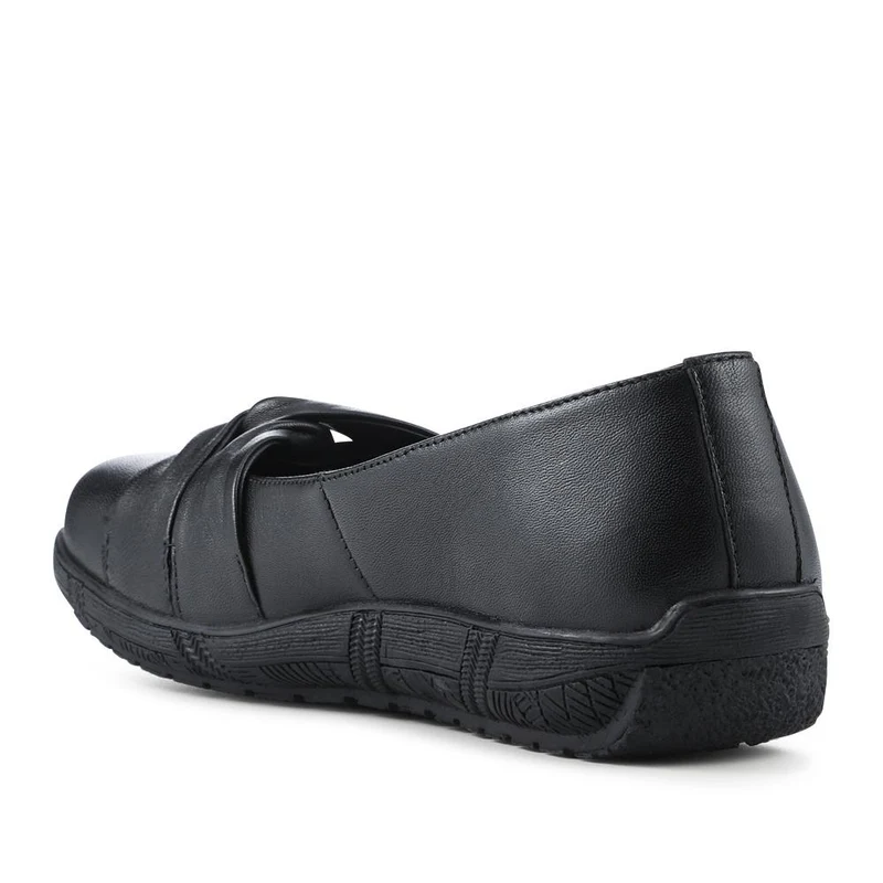 Wide Fit Leather Slip On Shoes With Ribbon Detail - KF42014 / 328 231 - Black