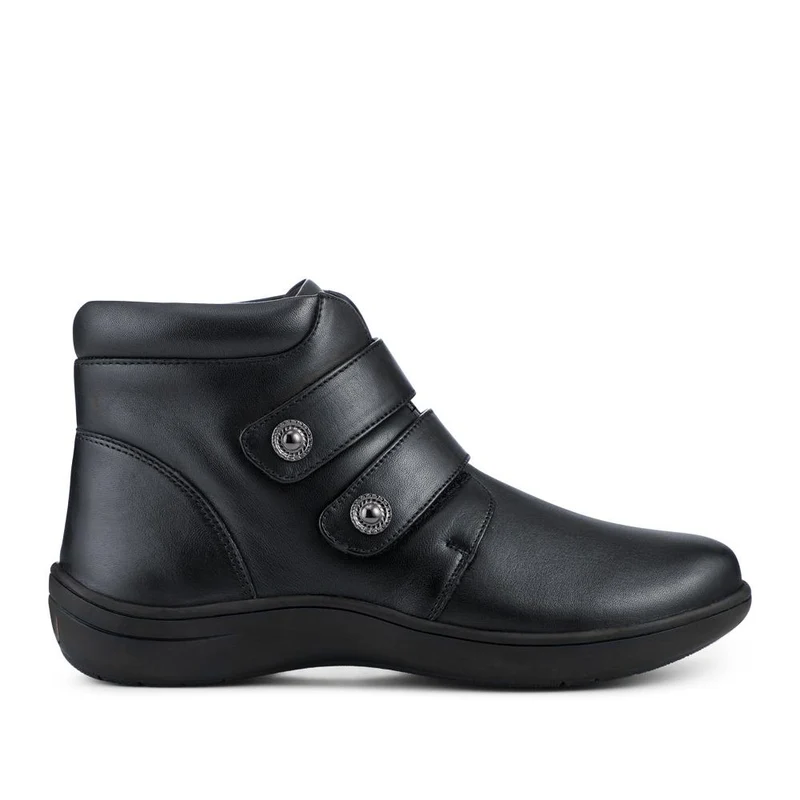 Wide Fit Leather Touch Fasten Boots - KF42005 / 328 423 - Black