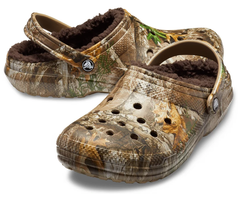 Crocs Unisex Classic Lined Realtree Clog – Schokolade