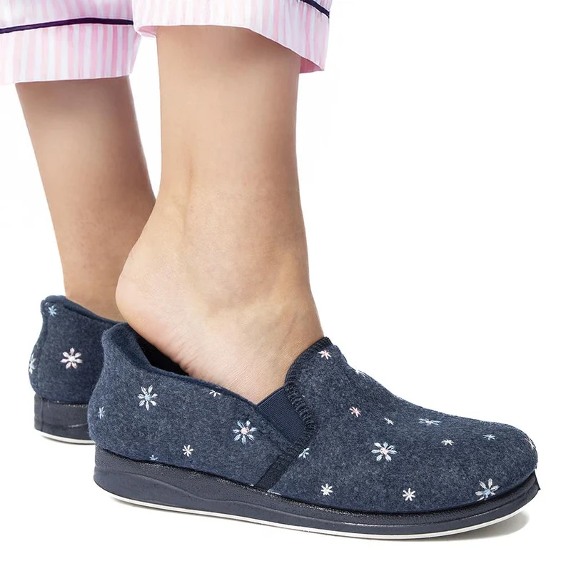 Easy Step In Memory Foam Slippers - QING42015 / 327 960 - Navy