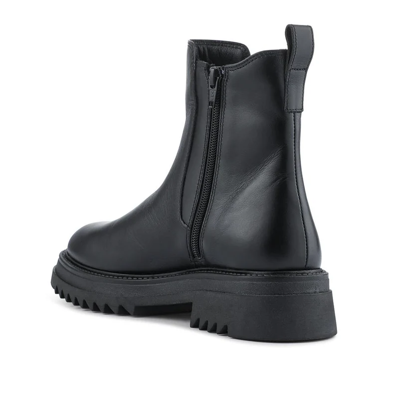 Chunky Leather Chelsea Boots - BELFBFOO42003 / 328 090 - Black