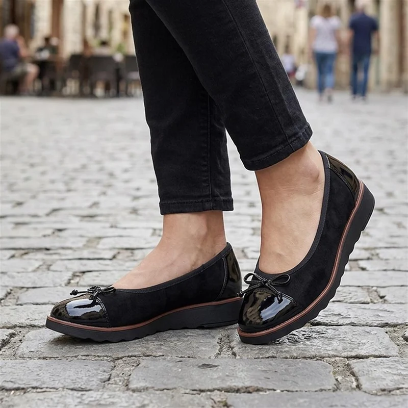 Lightweight Ballet Pumps - BRK34011 / 320 508 - Black-Black Patent