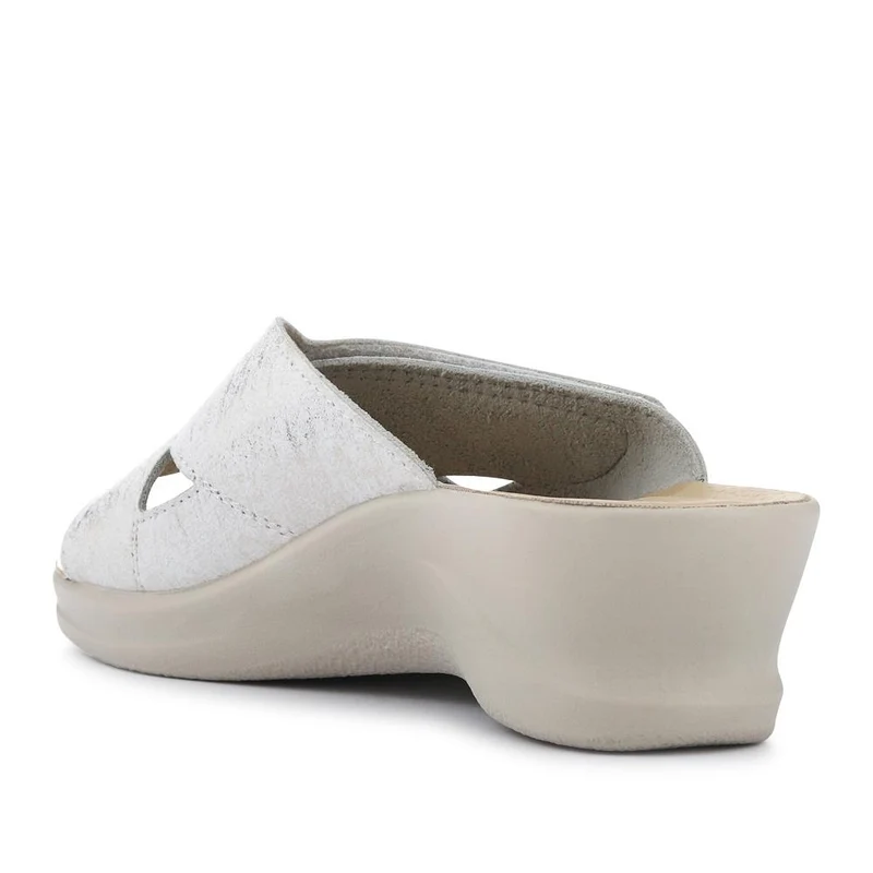 Fly Flot Anatomic Self Moulding Mules - FLY41034 / 326 675 - White