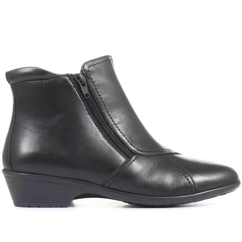 Wide-Fit Leather Ankle Boots - HSKEMP1811 / 146 311 - Black