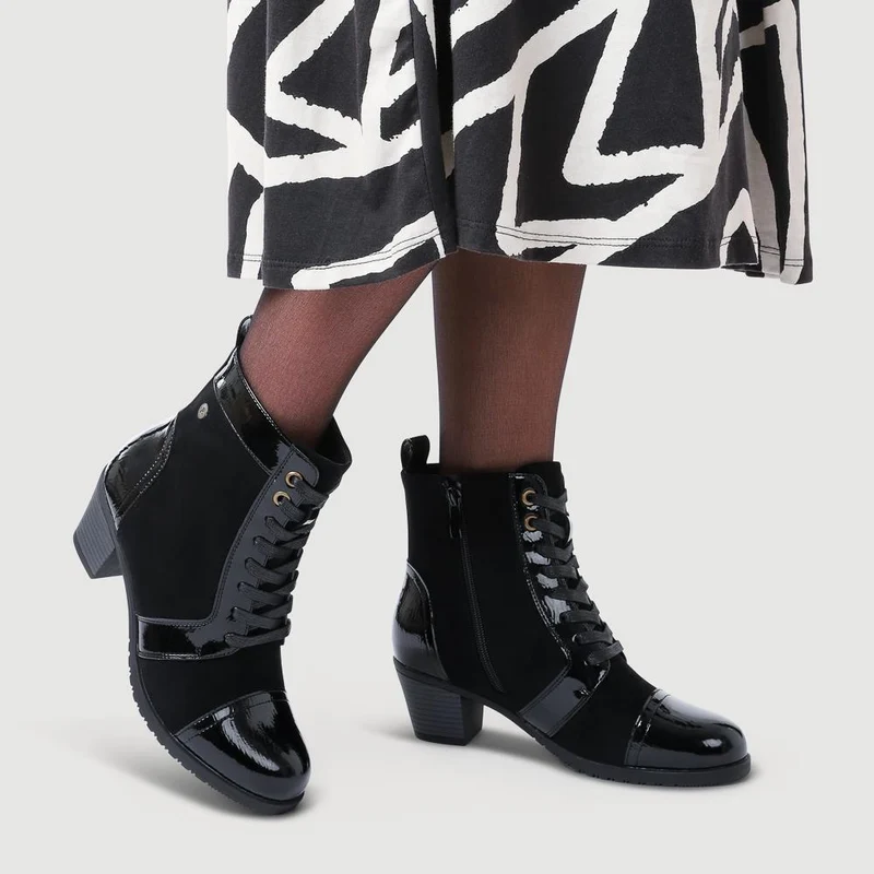 Block-Heeled Ankle Boots - SENBO42002 / 328 390 - Black