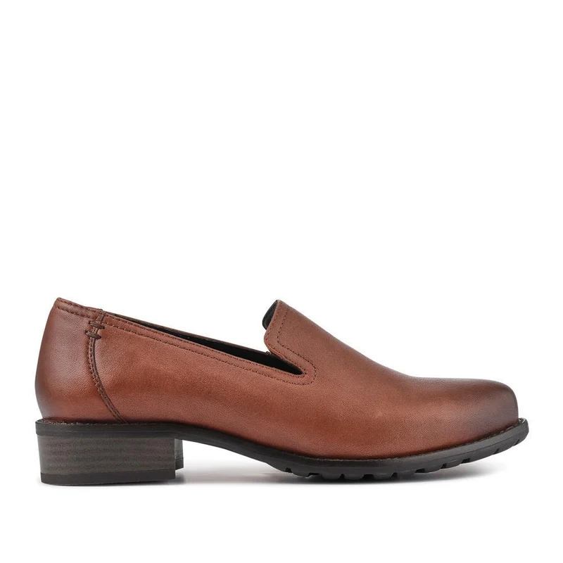 Smart Leather Slip-On Shoes - RNB42005 / 327 953 - Tan