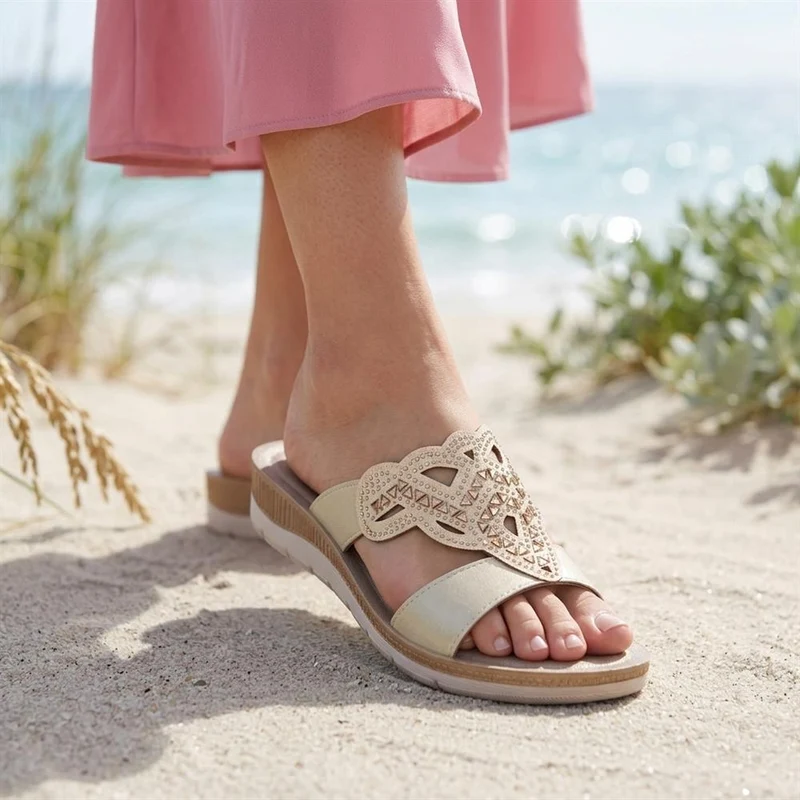 Embellished Mule Sandals - INB39043 / 325 202 - Gold