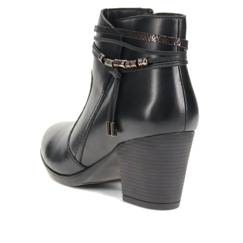Breathable Leather Ankle Boots - RNB40019 / 326 171 - Black