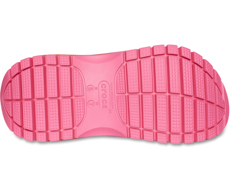 CROCS Unisex Mega Crush Clog – Lava