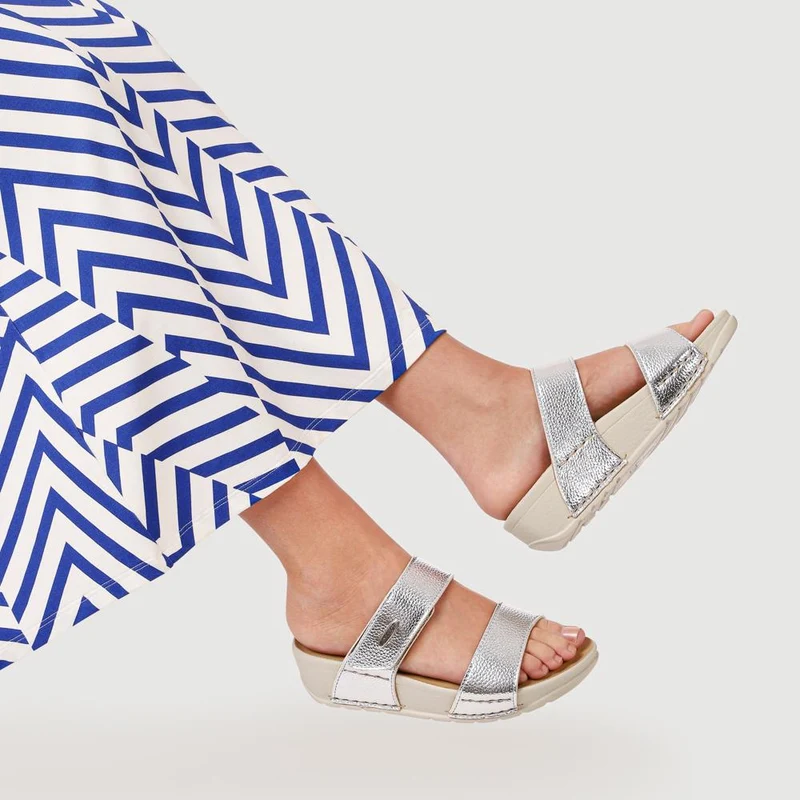 Fly Flot Chunky Dual Strap Touch Fasten Sandals - FLY41027 / 326 669 - Silver