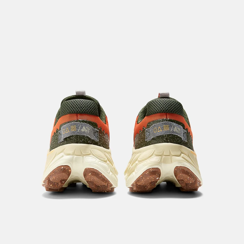 New Balance Herren Fresh Foam X More Trail v3 Trainer – Cayenne / Kombu