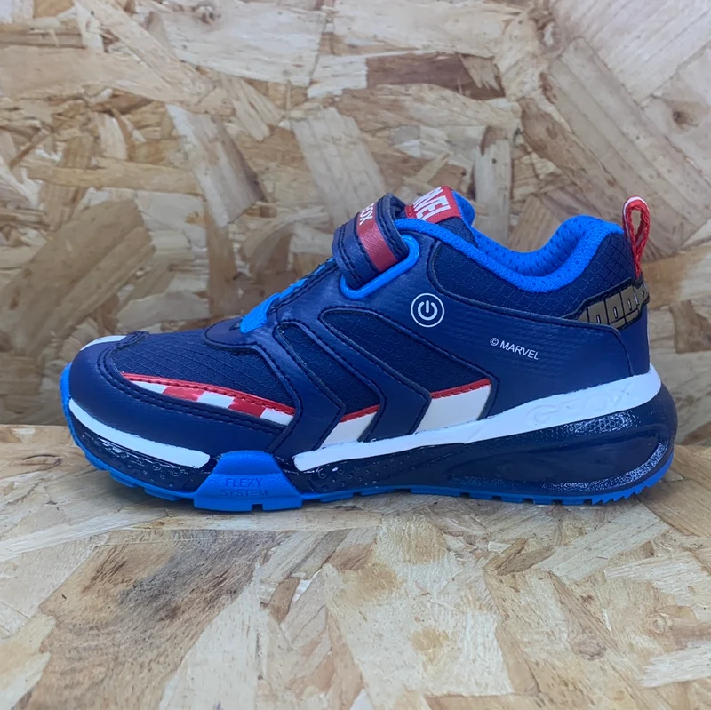 Geox Kinder Marvel Captain America Light Up Trainer – Marineblau / Rot