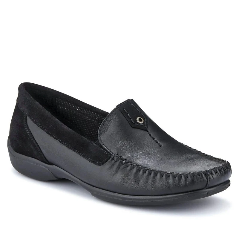 Leather Moccasins - CONT39003 / 325 242 - Black