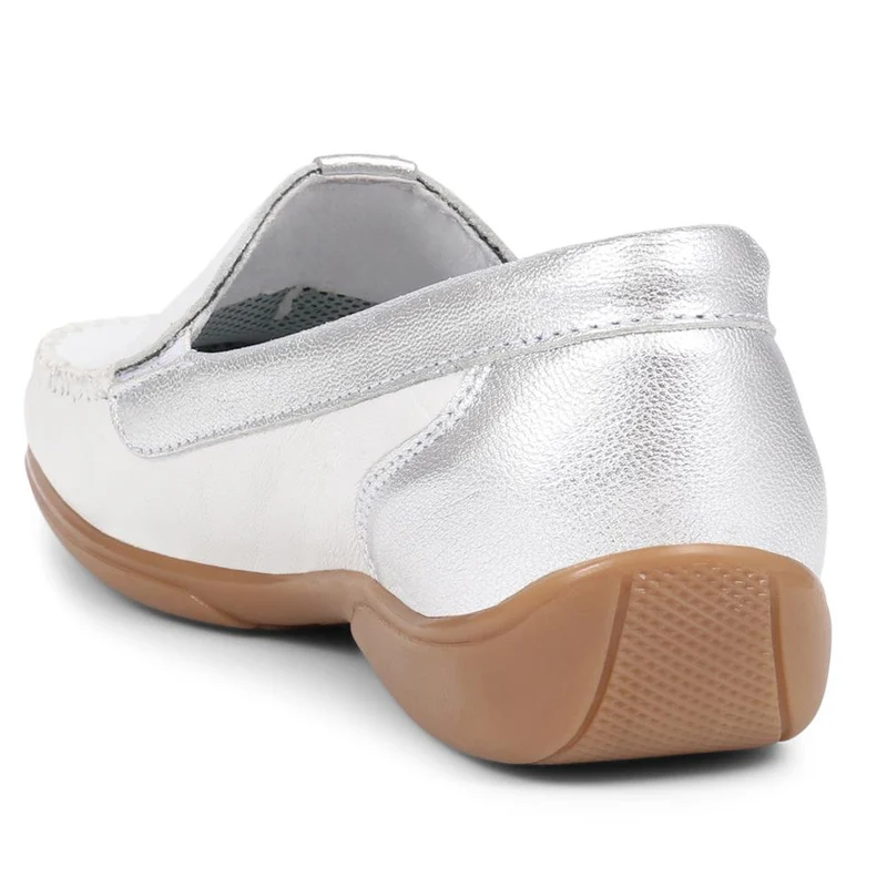 Leather Moccasins - CONT39003 / 325 242 - White-Silver