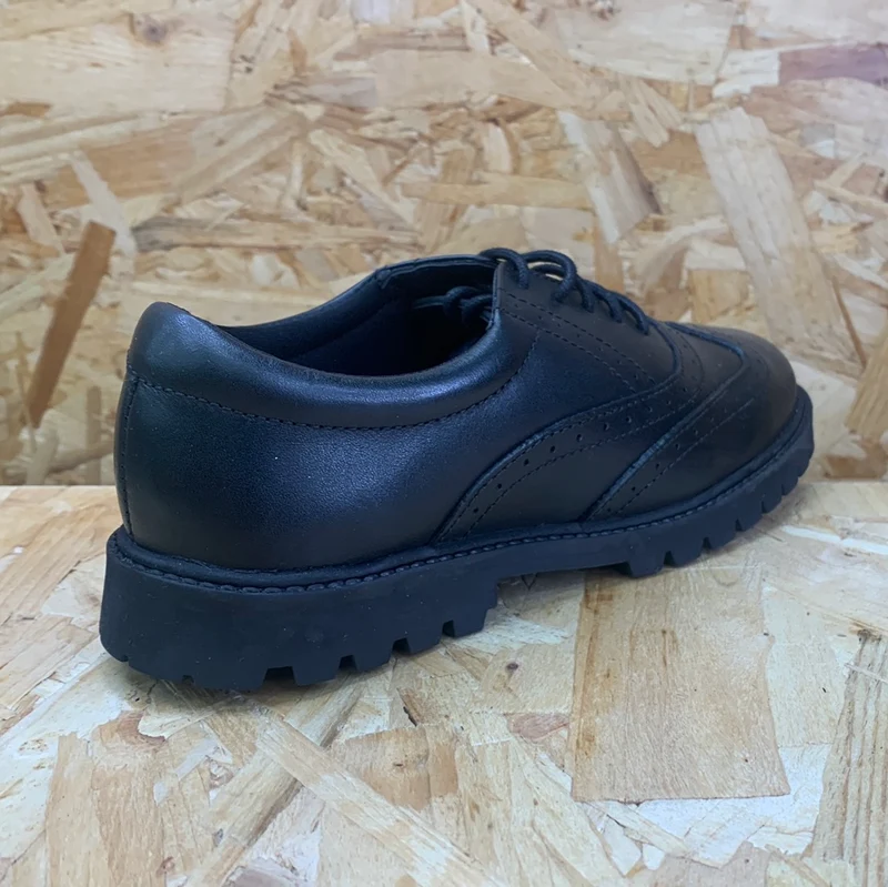 Term Sophia Brogue-Schuhe für Kinder aus Glattleder – Schwarz