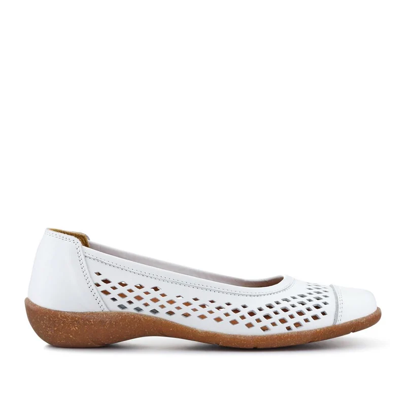 Breathable Leather Pumps - HAK41011 / 327 465 - White
