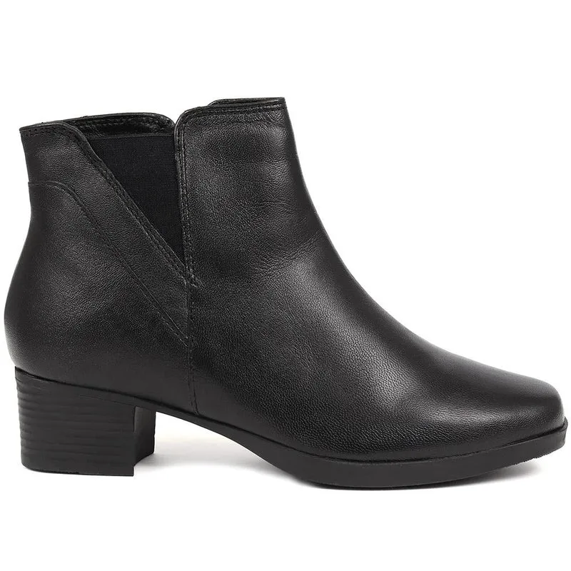 Heeled Leather Ankle Boots - NAP30008 / 316 682 - Black