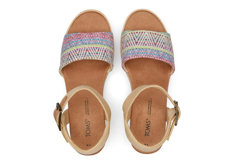 TOMS Damen Diana Global Woven Wedge Sandale – Natur